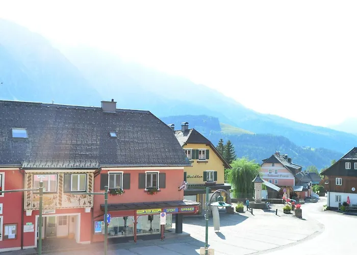 Seraphine Apartment *